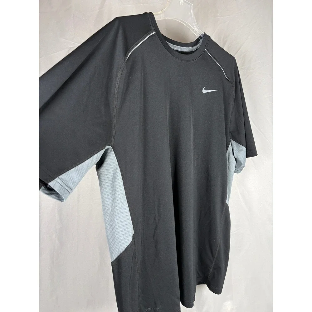 Nike Dri-Fit Mens XL Black Grey Running Training Shirt 519539-010 Short Sleeve